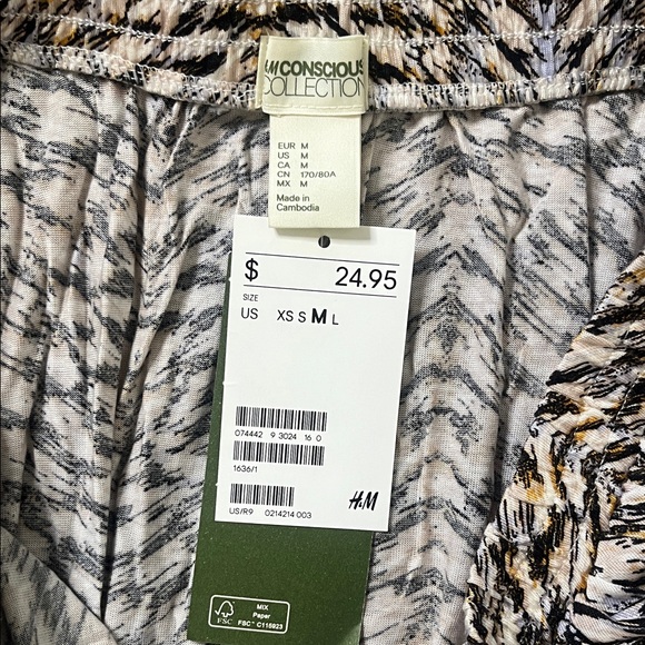 Asymmetrical Midi Skirt - Picture 6 of 7